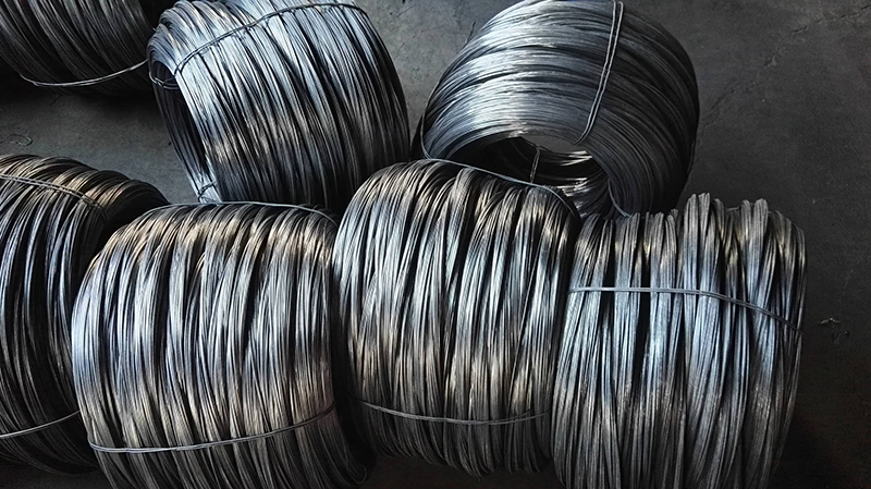 Galvanized Iron Wire: Manufacturing, Types, Applications, and Maintenance